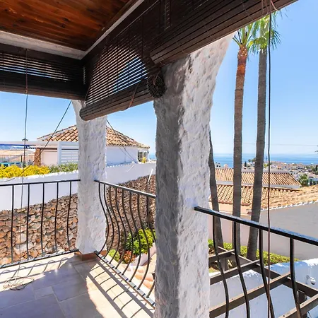 Capistrano Village Casa Garden Nyaraló Nerja